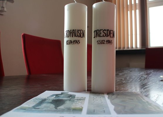 Kerzen werden getragen (Foto: nnz)