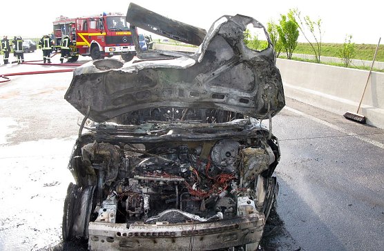 Das war mal ein MINI (Foto: API) Das war mal ein MINI (Foto: API)