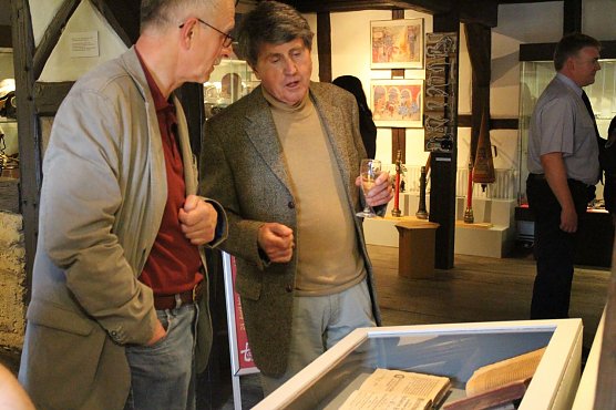 Dr. Peter Kuhlbrodt hat die Ausstellung inhaltlich erstellt (Foto: Angelo Glashagel) Dr. Peter Kuhlbrodt hat die Ausstellung inhaltlich erstellt (Foto: Angelo Glashagel)