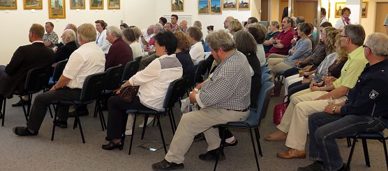 Vernissage in der KSK-Galerie (Foto: nnz) Vernissage in der KSK-Galerie (Foto: nnz)