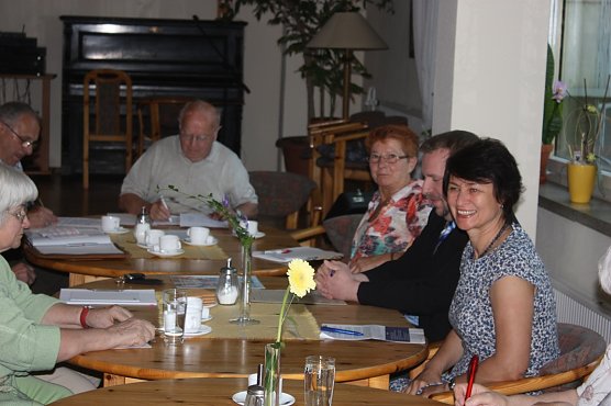 Treffen mit Seniorenbeirat (Foto: FDP) Treffen mit Seniorenbeirat (Foto: FDP)