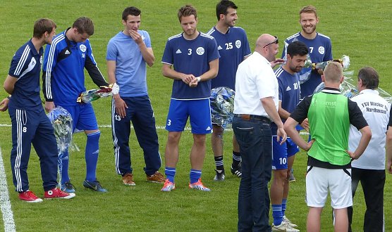 Verabschiedet (Foto: nnz)