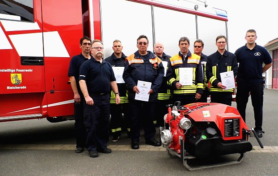 Maschinisten ausgebildet (Foto: privat) Maschinisten ausgebildet (Foto: privat)