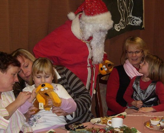 Weihnachtsfeier (Foto: Manz)