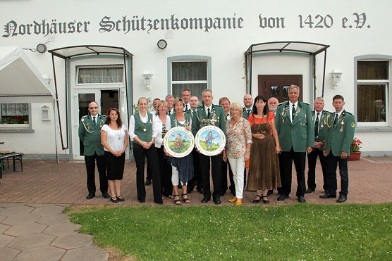 v.l. nach r. (erste Reihe):  Steffen Romer, Franziska Machlitt, Aileen Borack, Inge Klaan, Almut Hendrich, Dr. Ren&eacute; Knabner, Hannelore Haase, Regina K&ouml;nig, Hans G&uuml;nter Hendrich, Heiko Borack (Foto: Steffen Iffland)