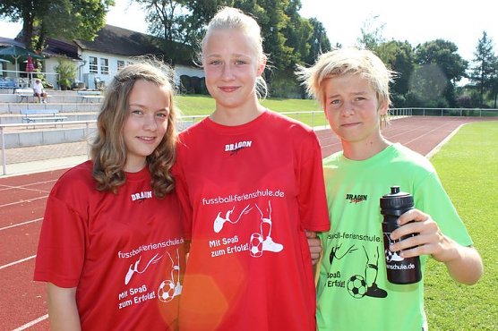Volles Training bei der Fu&szlig;ballschule (Foto: Karl-Heinz Herrmann)
