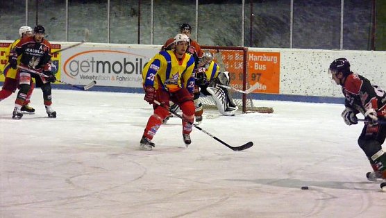 Siegreiche W&ouml;lfe (Foto: Koch)