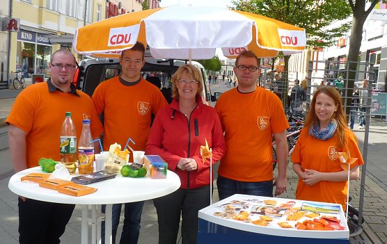 JU-Team unterst&uuml;tzt Inge Klaan (Foto: CDU)