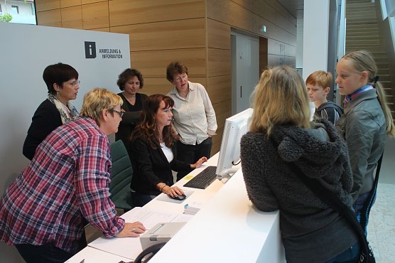 Erster Testlauf f&uuml;r die Bibliothek (Foto: Angelo Glashagel)