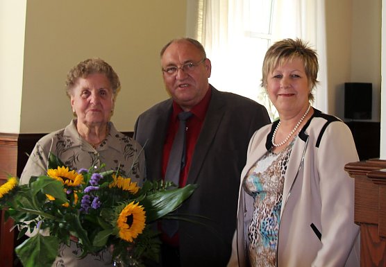 Gl&uuml;ckw&uuml;nsche f&uuml;r die Frauenbeauftragte (Foto: CDU)