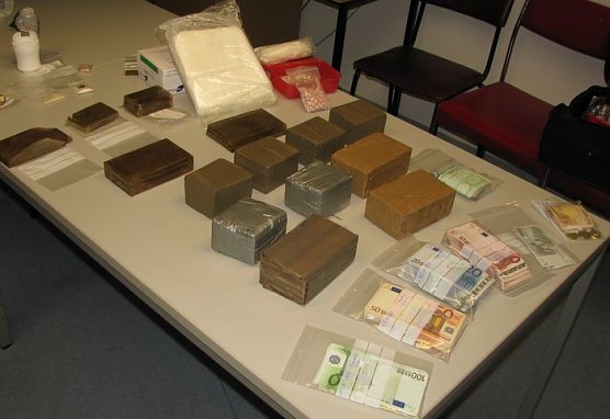 Geschnappt (Foto: pol) Geschnappt (Foto: pol)