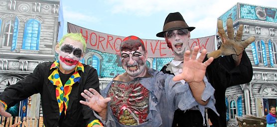 Horror auf dem Jahrmarkt (Foto: I. Bergmann) Horror auf dem Jahrmarkt (Foto: I. Bergmann)