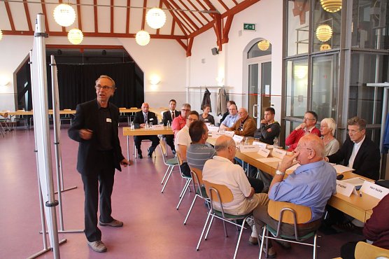 Die Diskussionsrunde zur Kommunikationskultur in Nordhausen (Foto: Angelo Glashagel)