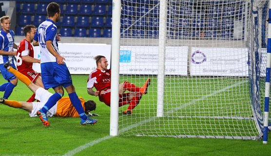 Das 1:0 für Nordhausen (Foto: Bernd Peter) Das 1:0 für Nordhausen (Foto: Bernd Peter)