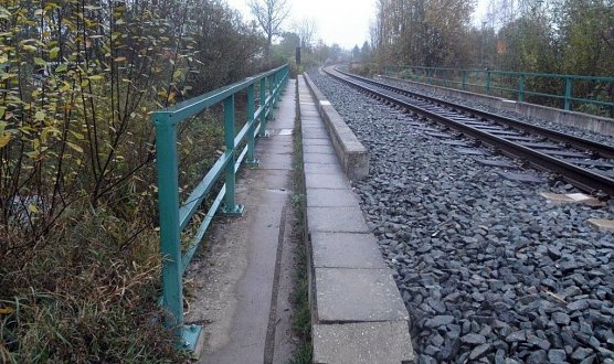 Gefahr neben den Gleisen (Foto: Bundespolizei)