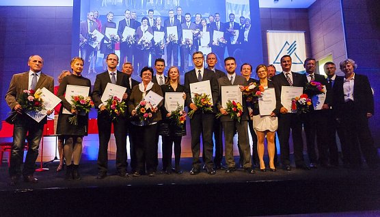 Ausgezeichnet (Foto: IHK) Ausgezeichnet (Foto: IHK)