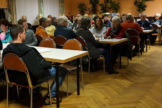 Bürgerversammlung Neustadt (Foto: Sandra Witzel) Bürgerversammlung Neustadt (Foto: Sandra Witzel)