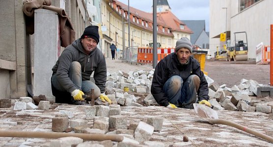 Hier wird gepflastert (Foto: P. Grabe|Stadtverwaltung Nordhausen) Hier wird gepflastert (Foto: P. Grabe|Stadtverwaltung Nordhausen)
