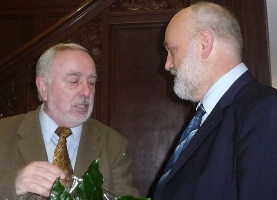 Blumen f&uuml;r den Rentner (Foto: nnz)