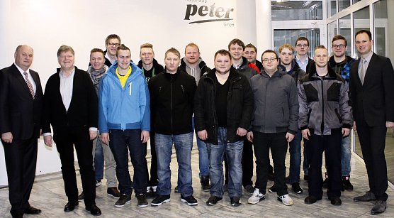 Ausbildung erfolgreich abgeschlossen und &uuml;bernommen (Foto: Fischer/AH Peter)