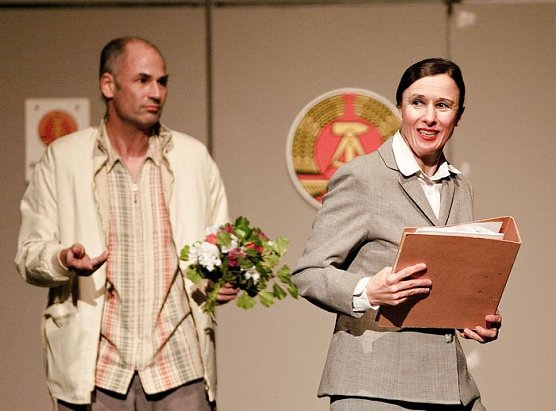 Heimweh nach dr&uuml;ben (Foto: Theater)