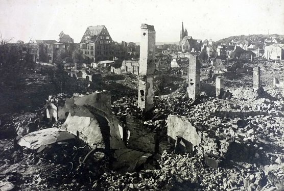 Das zerst&ouml;rte Nordhausen (Foto: Steinmann, Rechte: Stadtrachiv Nordhausen)