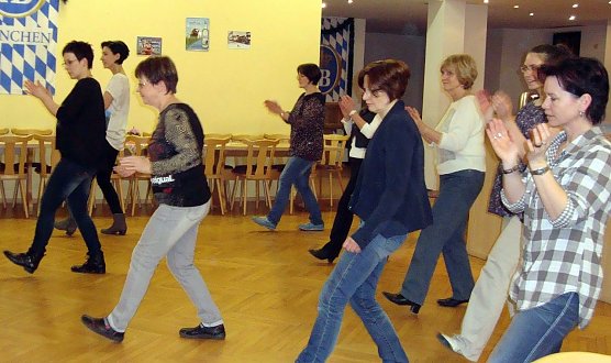 In Linie getanzt (Foto: privat) In Linie getanzt (Foto: privat)