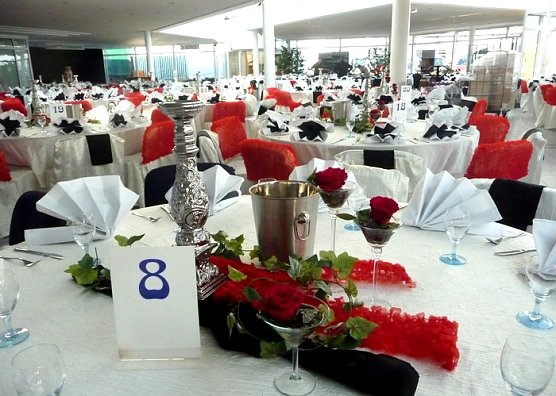 Fr&uuml;hlingsball (Foto: nnz)