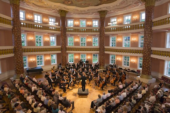 Loh-Orchester im Achteckhaus (Foto: Tilmann Graner)