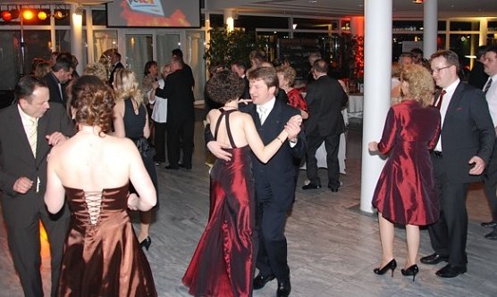 14. Fr&uuml;hlingsball (Foto: nnz)