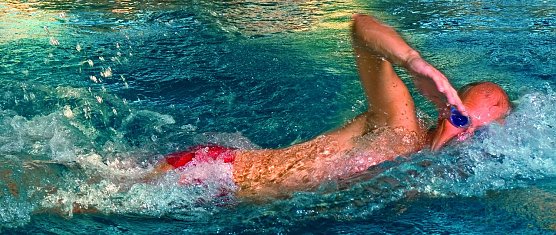 Kraulen lernen (Foto: Badehaus Nordhausen GmbH)