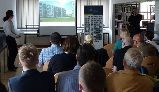 Objekte werden vorgestellt (Foto: nnz)