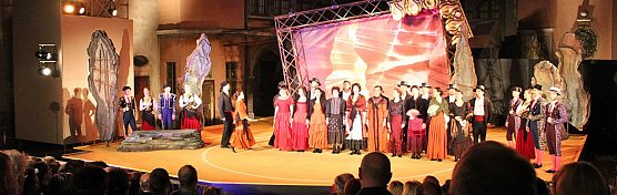 Glanzvolle Premiere in Sondershausen (Foto: Karl-Heinz Herrmann)