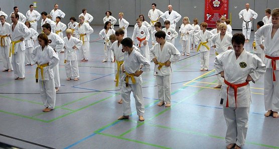 Drei Tage Karate (Foto: S. Schr&ouml;ter)