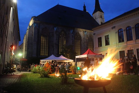 10. Köstritzer Jazz Attack auf dem Hof der Jugendkunstschule (Foto: Angelo Glashagel) 10. Köstritzer Jazz Attack auf dem Hof der Jugendkunstschule (Foto: Angelo Glashagel)