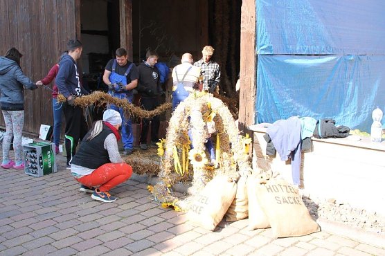 Obergebra bereitet sich auf die Kirmes vor (Foto: Sophia Schm&uuml;cking)