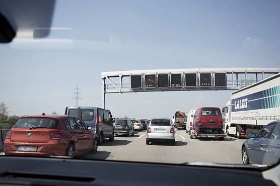 Kontrollbr&uuml;cke (Foto: Toll Collect)