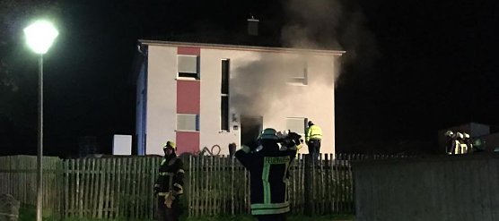 Wohnhausbrand in Urbach (Foto: Feuerwehr Heringen)