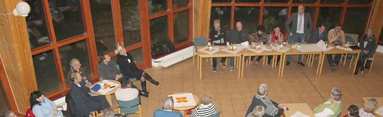 Wie geht es weiter in S&uuml;lzhayn? Gestern informierte das Landratsamt (Foto: Jessica Pieper)