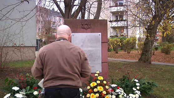 Gedenken an die Progromnacht vom 9. November 1938 in Nordhausen (Foto: Angelo Glashagel)