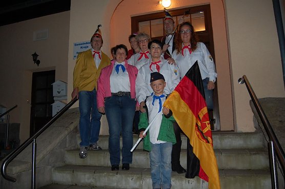 Auch in Kraja übernahmen die Narren gestern das Regiment (Foto: Ilona Scharff) Auch in Kraja übernahmen die Narren gestern das Regiment (Foto: Ilona Scharff)