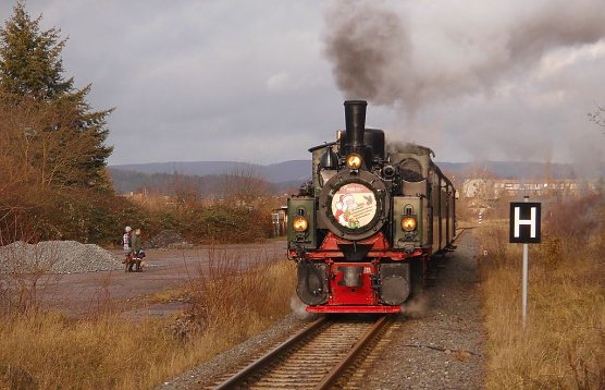 Advents-Express unterwegs in Nordhausen (Foto: Bernd Thielbeer)