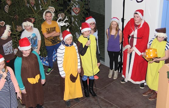 Weihnachtskonzert und Jahresabschluss an der Lessingschule Nordhausen (Foto: Katrin Siebert) Weihnachtskonzert und Jahresabschluss an der Lessingschule Nordhausen (Foto: Katrin Siebert)