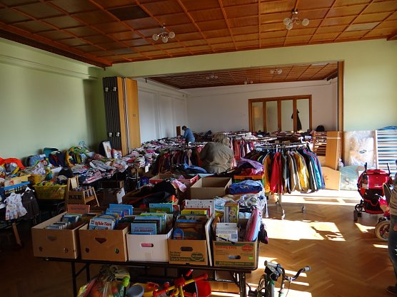 Der Ilfelder Frühjahrsbasar öffnet wieder seine Tore (Foto: Basarteam Ilfeld/Wiegersdorf) Der Ilfelder Frühjahrsbasar öffnet wieder seine Tore (Foto: Basarteam Ilfeld/Wiegersdorf)