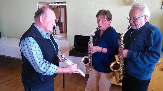 Ein St&auml;ndchen gebracht (Foto: Kurt Frank)