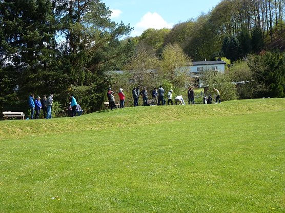 Tag der offenen T&uuml;r auf dem Neust&auml;dter Gr&uuml;n (Foto: Hans-Leopold Holzapfel)