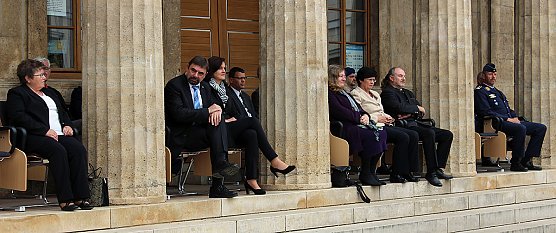 Vereidigung auf dem Marktplatz (Foto: Karl-Heinz Herrmann)