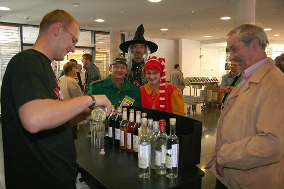 Köstlichkeiten im Landtag (Foto: Piper/pln) Köstlichkeiten im Landtag (Foto: Piper/pln)