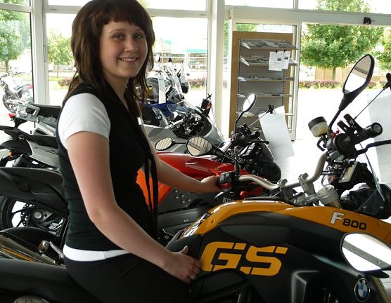 In der Ausbildung (Foto: BMW Autohaus Fritze) In der Ausbildung (Foto: BMW Autohaus Fritze)