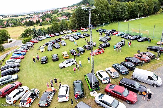 Erstes Tuningtreffen der "Street Dubs" (Foto: Maria Schwarzbach)